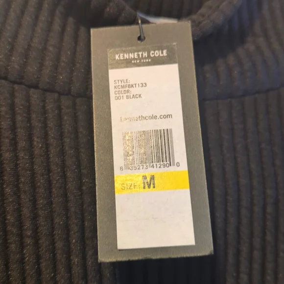 NWT Kenneth Cole black cropped turtleneck. Size M - Picture 3 of 10